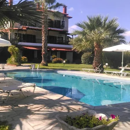 Cozy And Stylish Pool House Σπίτι διακοπών Κρυοπηγή