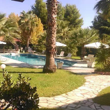 Σπίτι διακοπών Cozy And Stylish Pool House