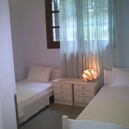 Cozy&stylish Pool House *