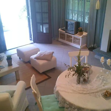 Cozy&stylish Pool House * Kriopigi