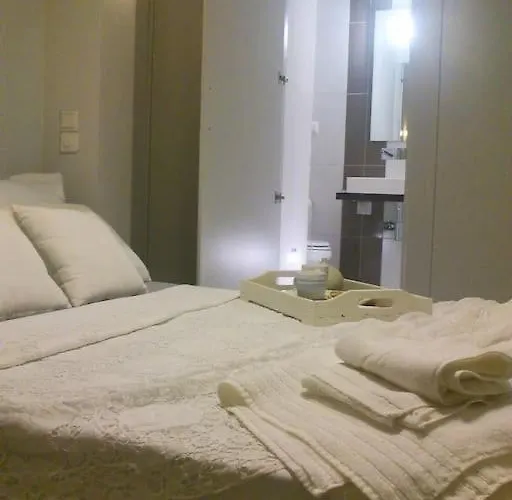 Vakantiehuis Cozy And Stylish Pool House *