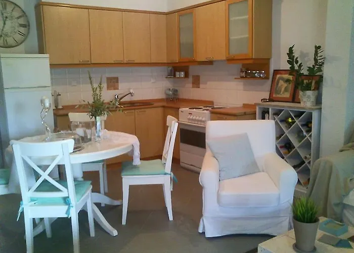 Cozy And Stylish Pool House * Kriopigi